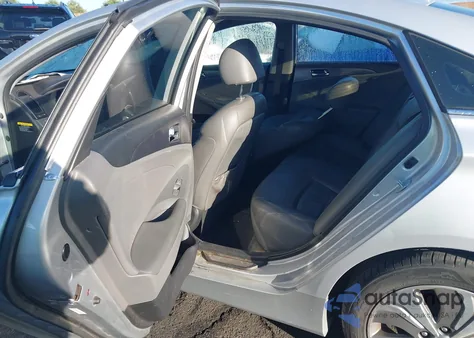 2013 Hyundai Sonata Hybrid from USA, damaged, VIN KMHEC4A46DA072693